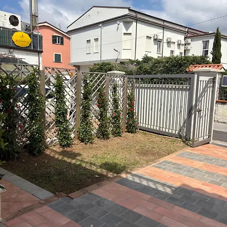 Savoia Mare 3* Sapri